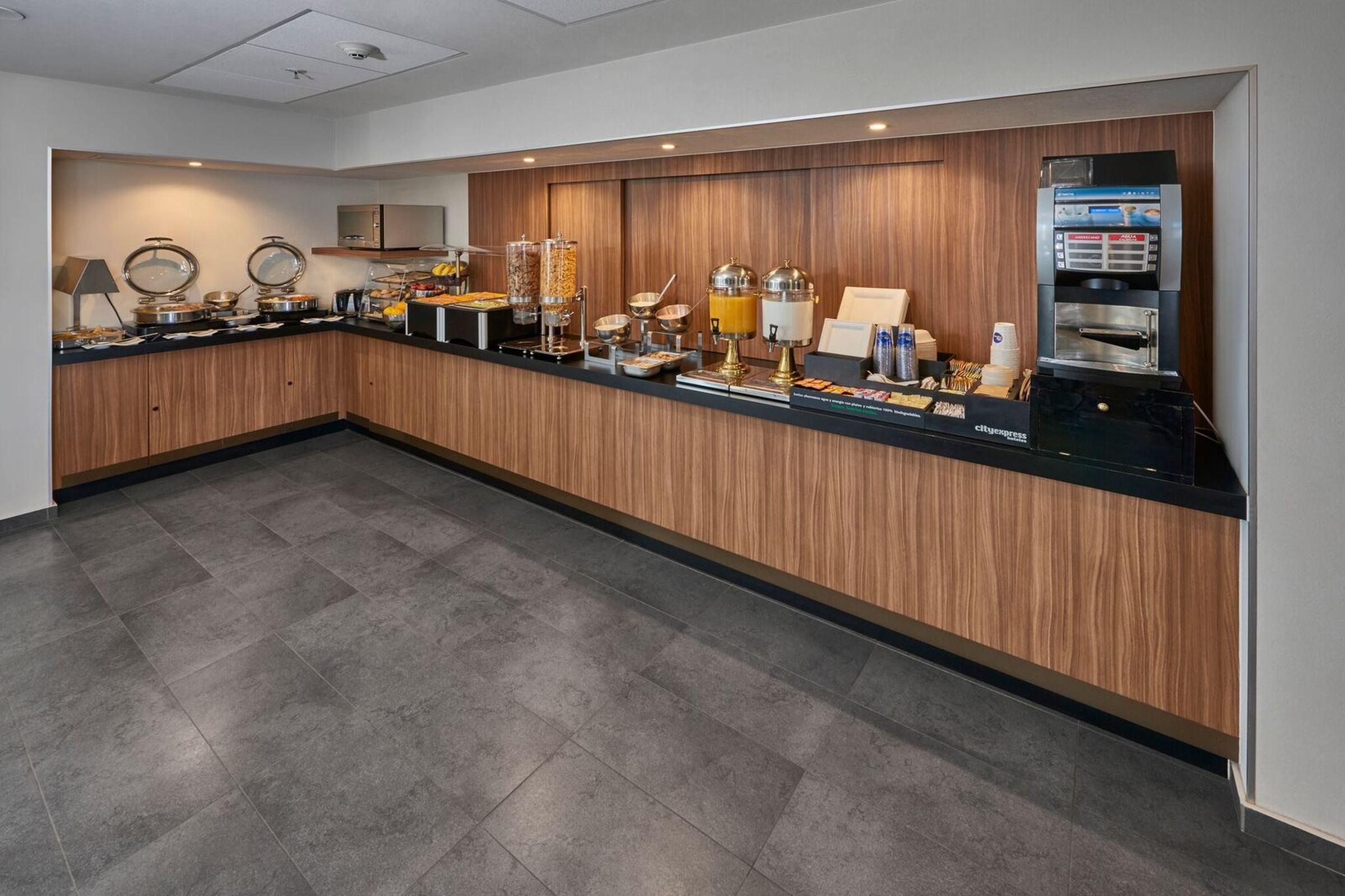 City Express By Marriott Tampico Altamira Miramar  Exterior photo