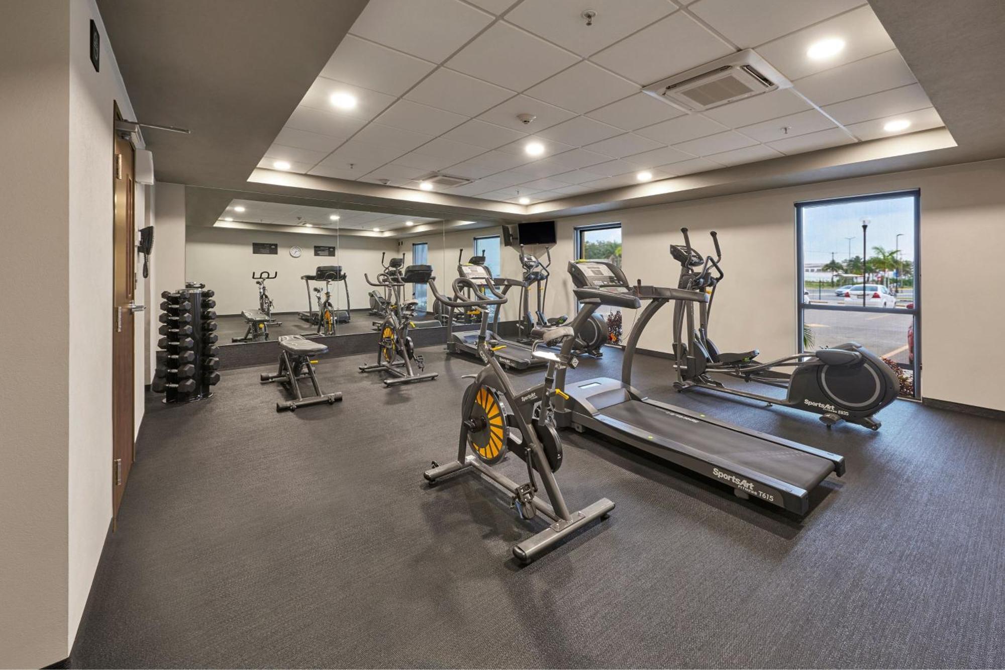 City Express By Marriott Tampico Altamira Miramar  Exterior photo